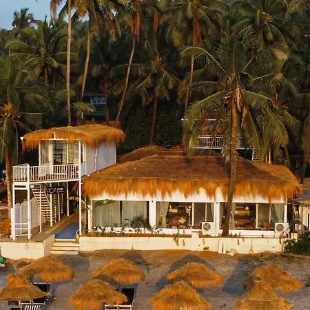 Aqua Beach Stays Ashwem